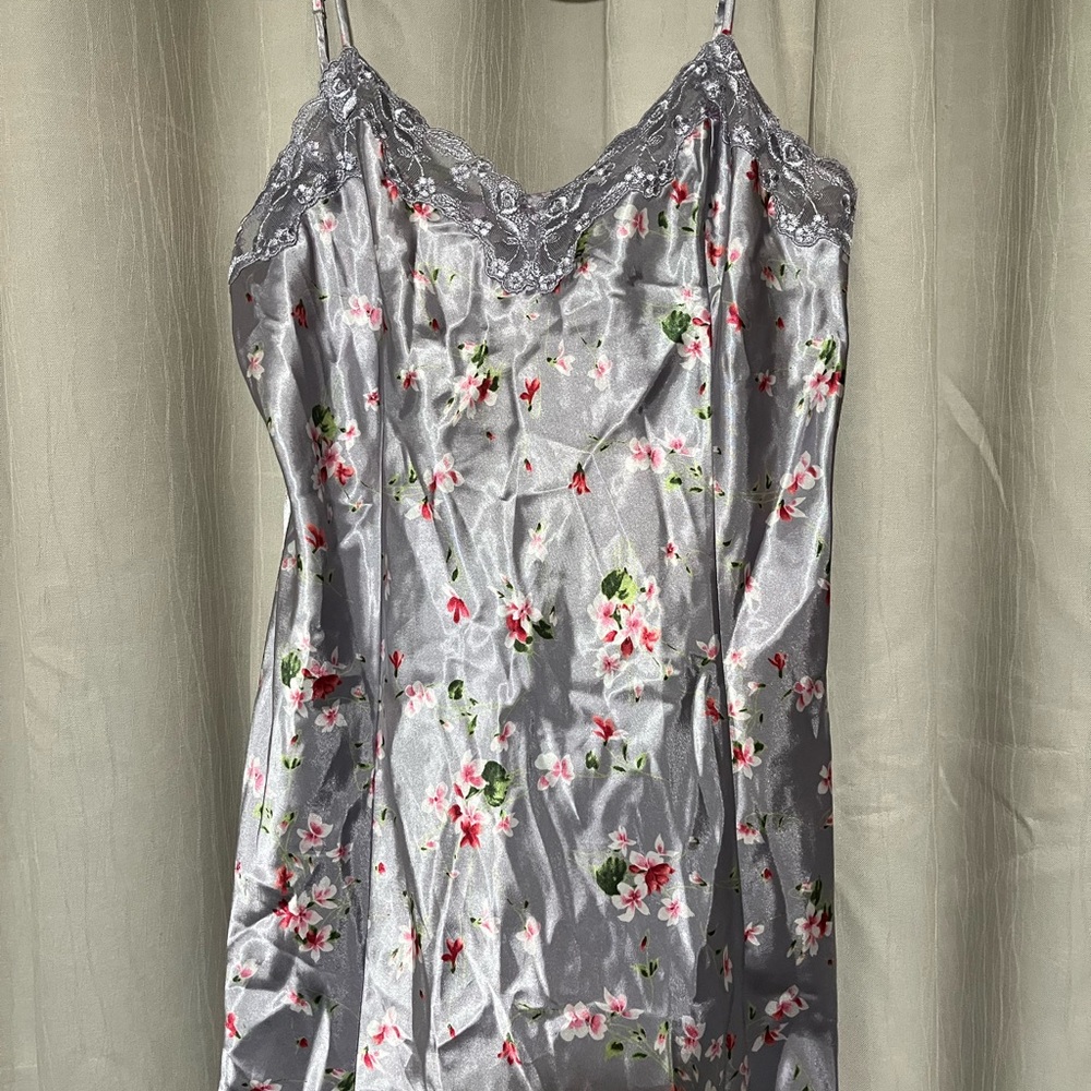 Vintage 90s Victorias Secret slip nightgown
